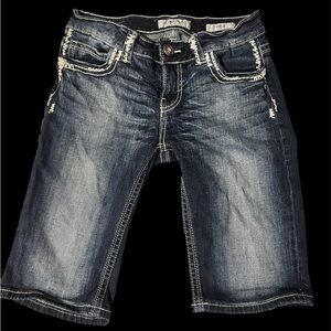 Buckle/Daytrip Virgo capri shorts size 28